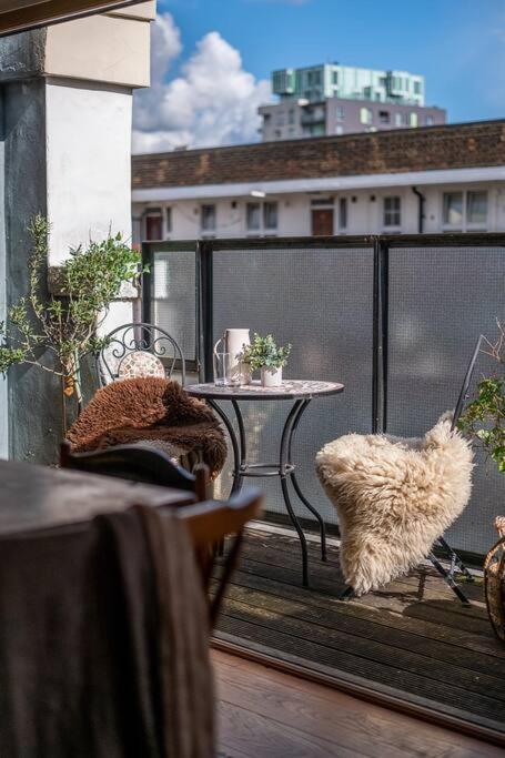 Ferienwohnung Penthouse At The Old Tea Factory London Exterior foto